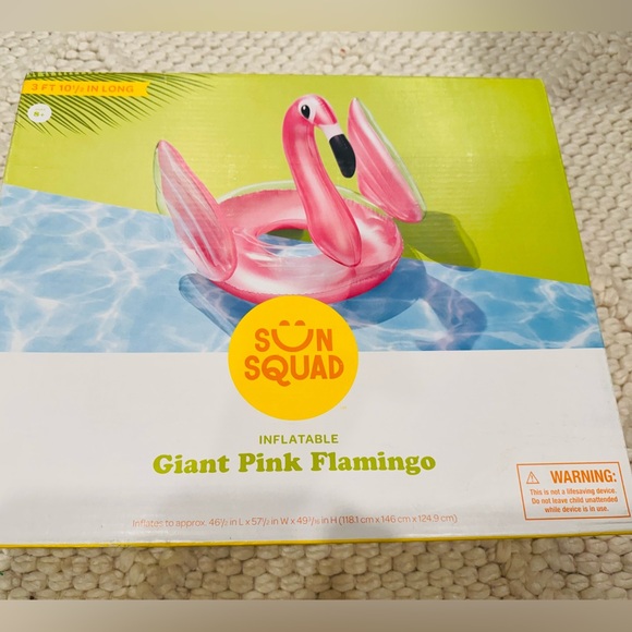 RARE NWT Sun Squad for Target inflatable giant flamingo 🦩 floaty — 3’10.5” long - Picture 3 of 4